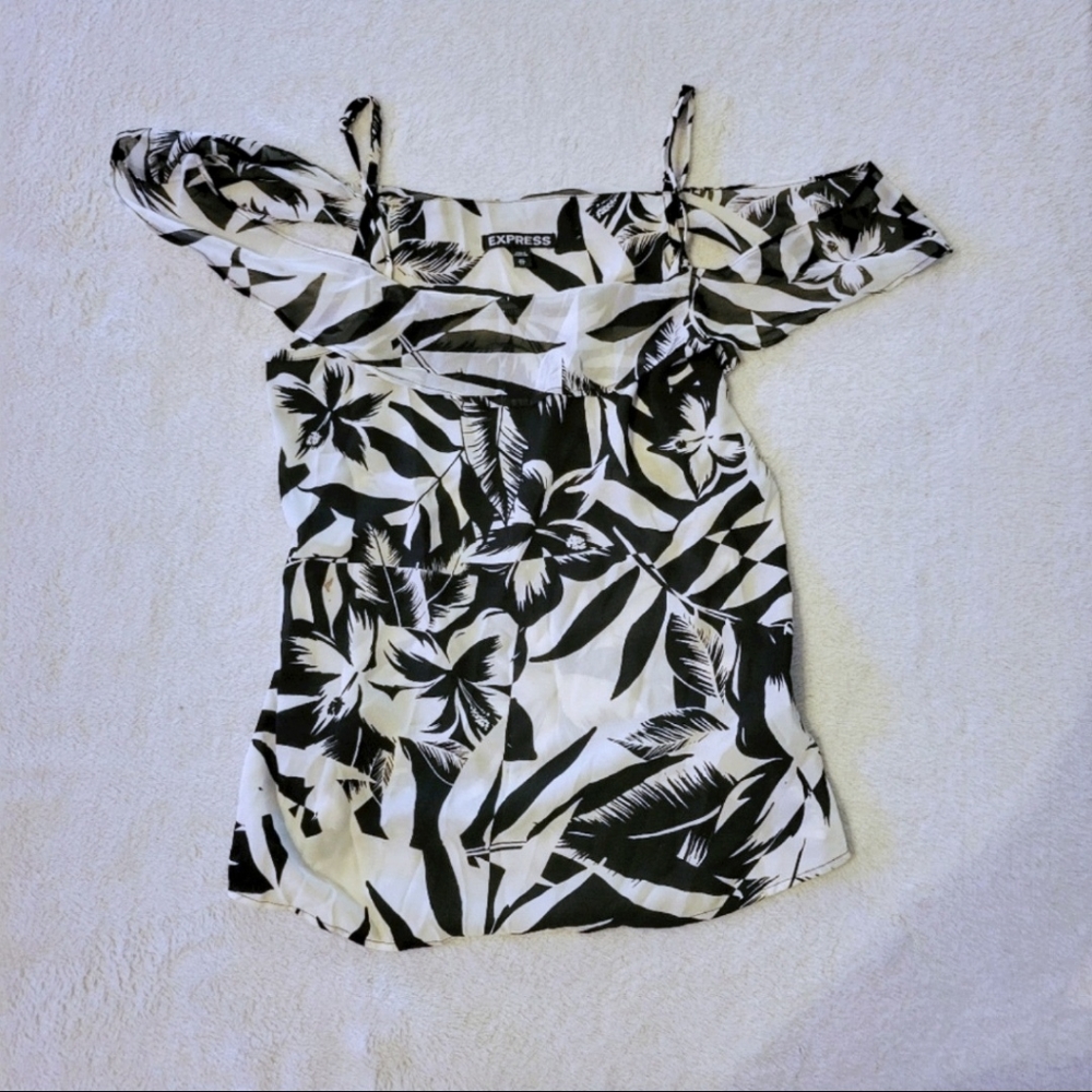 Express Floral Off the Shoulder Top Sz XS